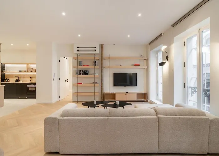 Luxury Of 140 Sqm パリ